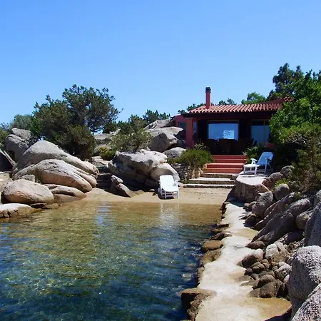 Mica Villa