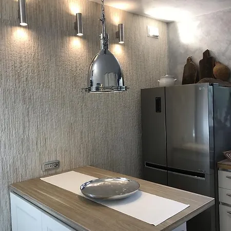 Mica Villa